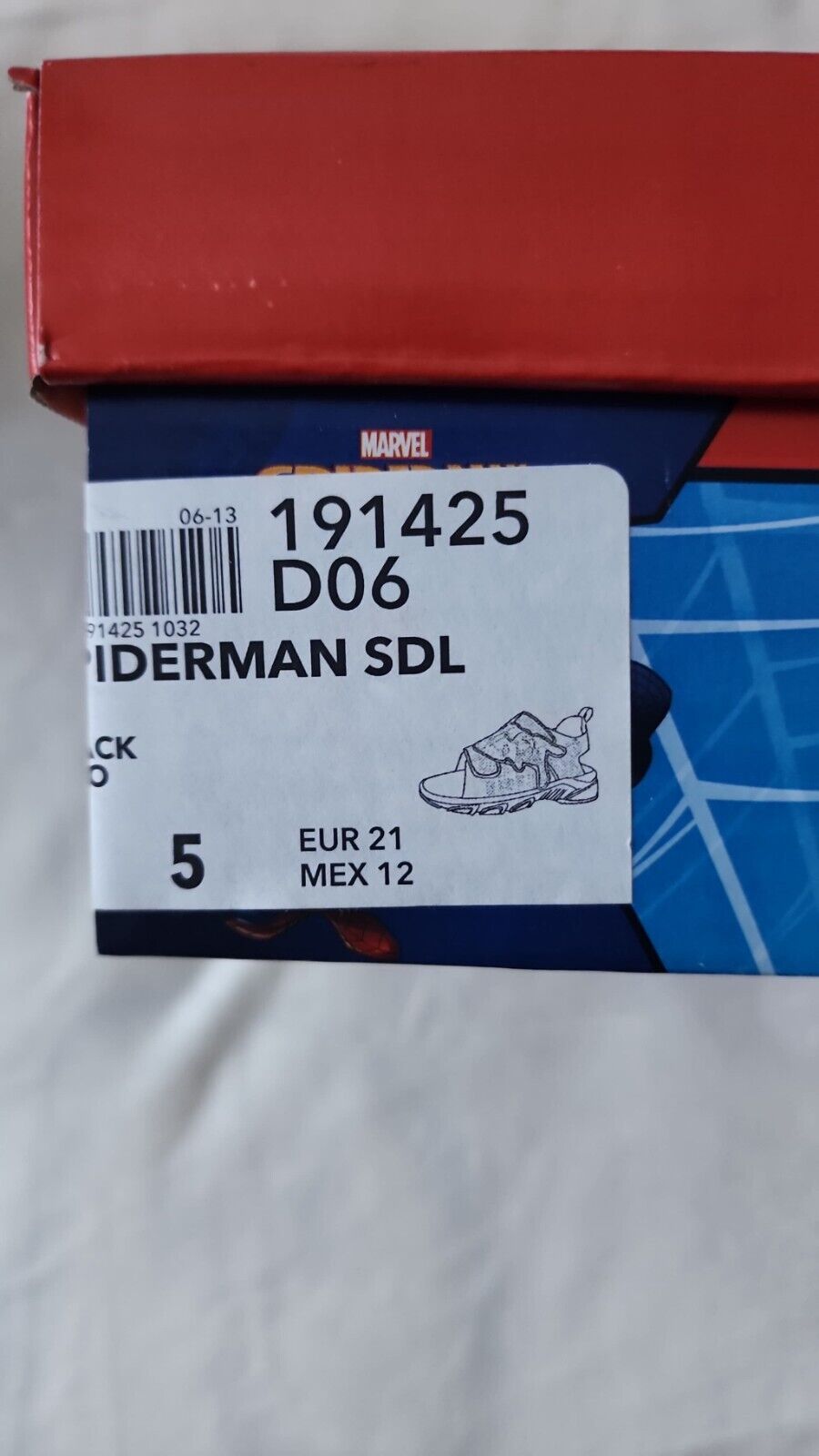 SPIDER-MAN Toddler Boys Sandals- Size 5