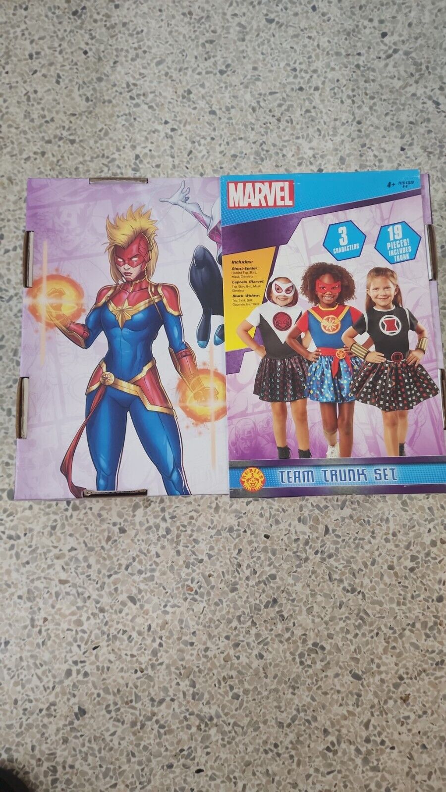 Rubie's Marvel Girl's Trunk Set (Captain Marvel, Ghost Spider, Black Widow), 4-6
