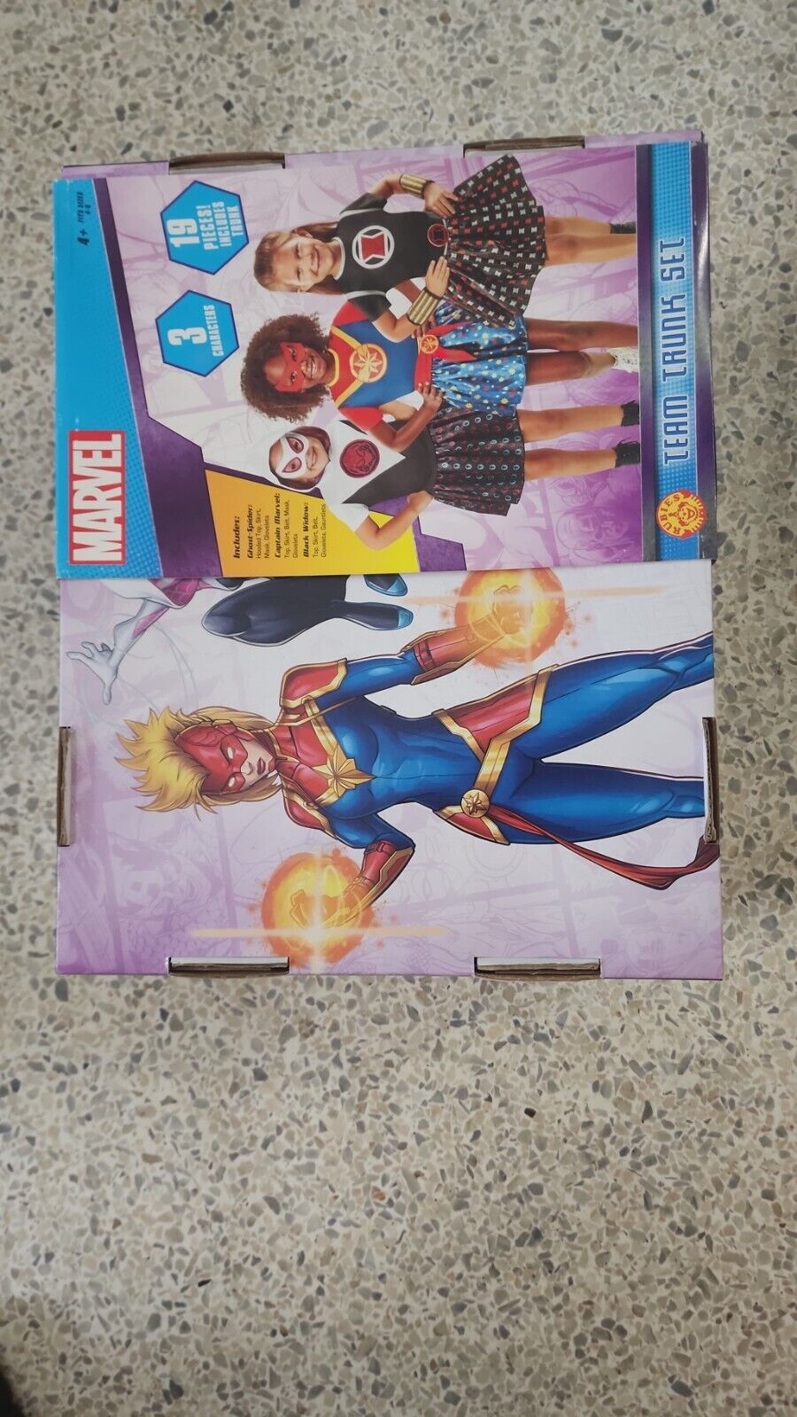 Rubie's Marvel Girl's Trunk Set (Captain Marvel, Ghost Spider, Black Widow), 4-6